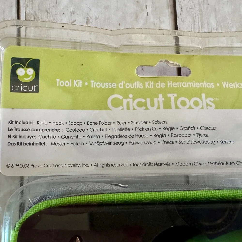 Cricut Tools Basic Tool Kit 29-0004 Provo Craft Green 7pc Set New Sealed 2006